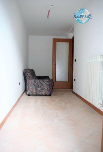 Trilocale con giardino privato, possibilità box singolo. Ponte Nossa