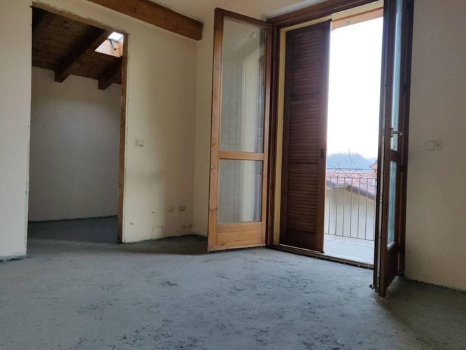 Villa a Schiera Gazzaniga