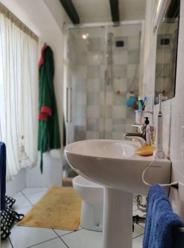 Bilocale completamente ristrutturato a nuovo! Nembro