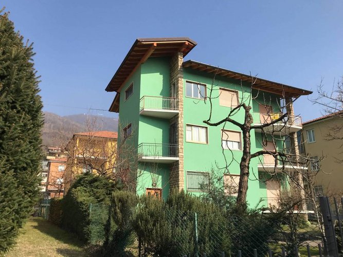 Quadrilocale parzialmente da rivedere, ottimo prezzo !