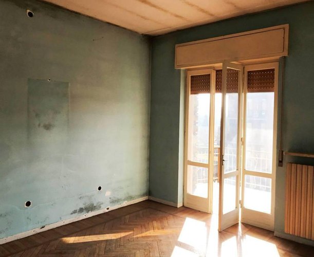 Quadrilocale parzialmente da rivedere, ottimo prezzo ! Nembro