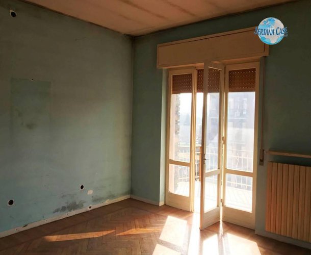 Quadrilocale ultimo piano con porzione di giardino Alzano Lombardo