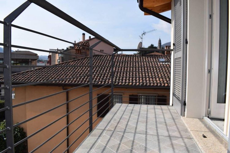 Nuovissimo quadrilocale in duplex, ristrutturato a nuovo Albino