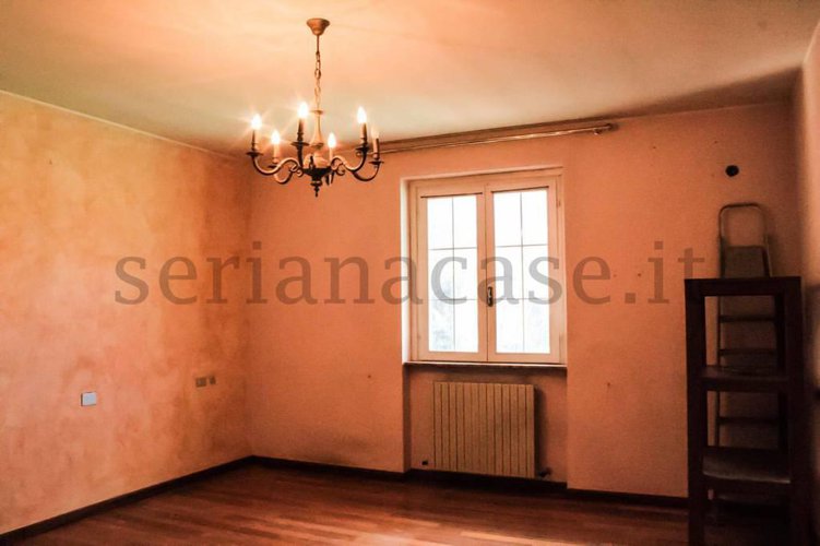 Caratteristica villa singola, due passi da tutte le comodit Cene