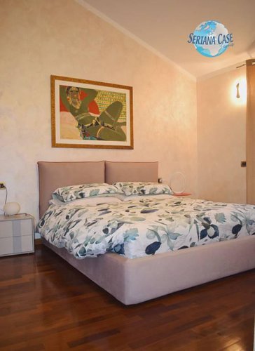 Quadrilocale terzo ed ultimo piano, servito ascensore Albino