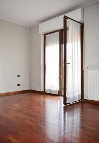 Trilocale parzialmente arredato, box e cantina! Alzano Lombardo