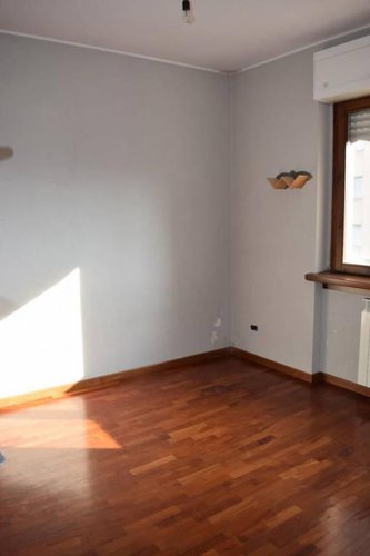 Trilocale parzialmente arredato, box e cantina! Alzano Lombardo