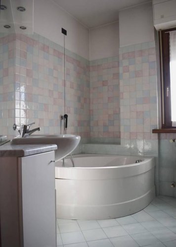 Trilocale parzialmente arredato, box e cantina! Alzano Lombardo