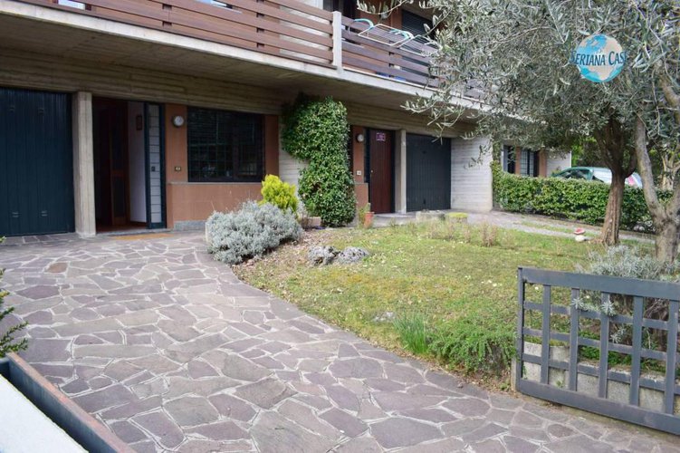 Villetta a schiera in ottimo stato, giardino privato