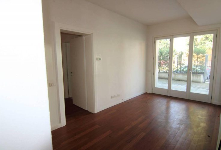 AI PIEDI DELLA COLLINA NUOVISSIMO PIANO TERRA Bergamo