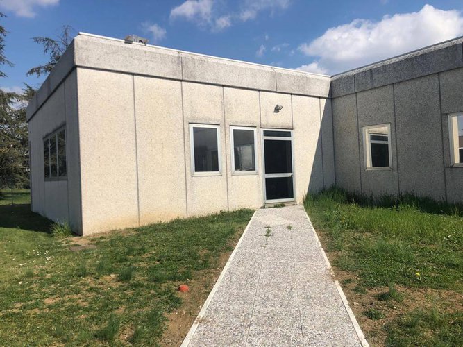 Affittasi ufficio di 330mq Calcinate