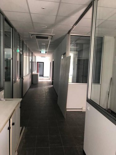 Affittasi ufficio di 330mq Calcinate