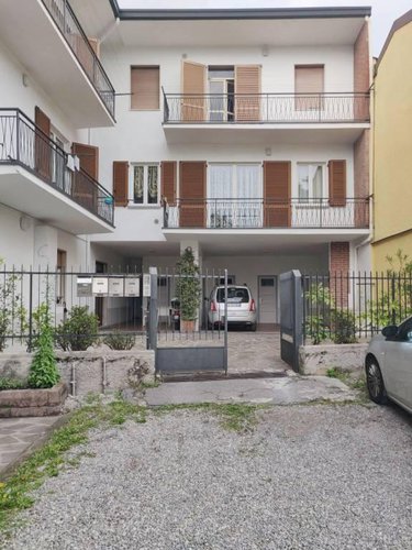 Bilocale parzialmente da rivedere internamente Villa di Serio