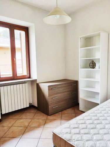 Grazioso trilocale ristrutturato e arredato! Nembro