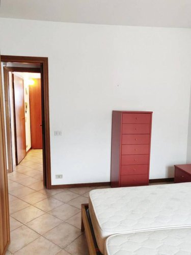 Grazioso trilocale ristrutturato e arredato! Nembro