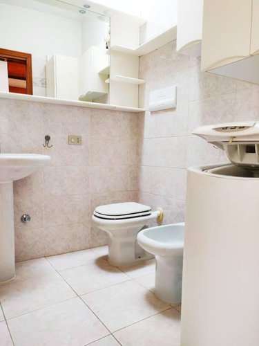 Grazioso trilocale ristrutturato e arredato! Nembro