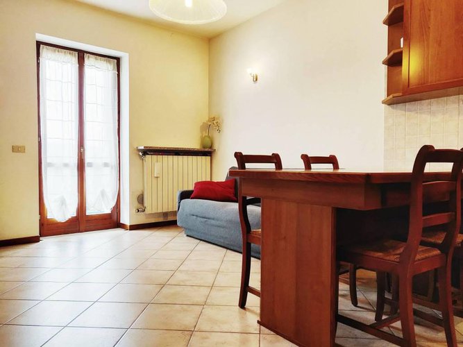 Grazioso trilocale ristrutturato e arredato! Nembro