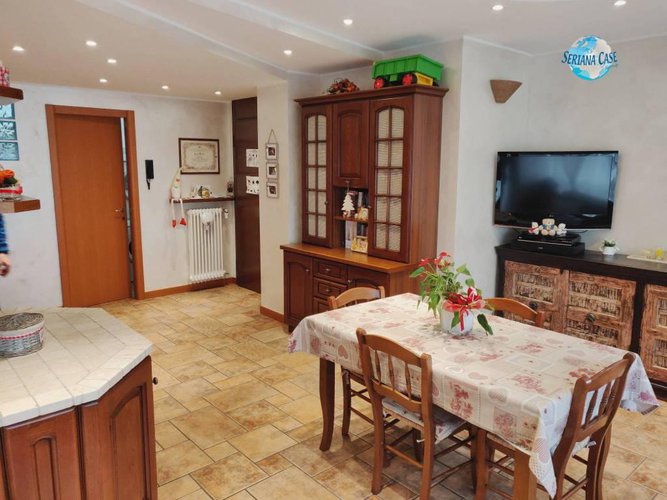 Trilocale di 110mq completamente ristrutturato Villa di Serio