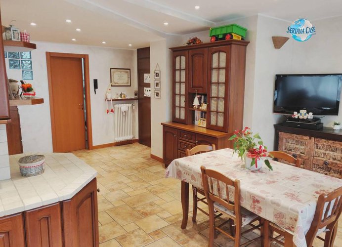 Trilocale di 110mq completamente ristrutturato Villa di Serio