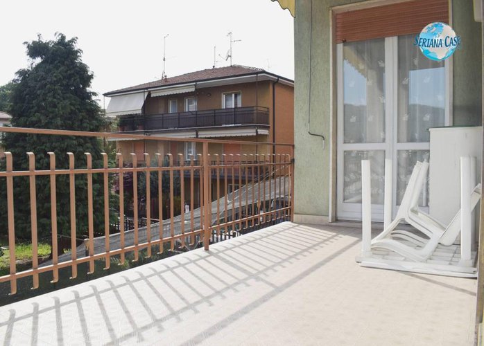 Quadrilocale in buono stato con tre terrazze vivibili!