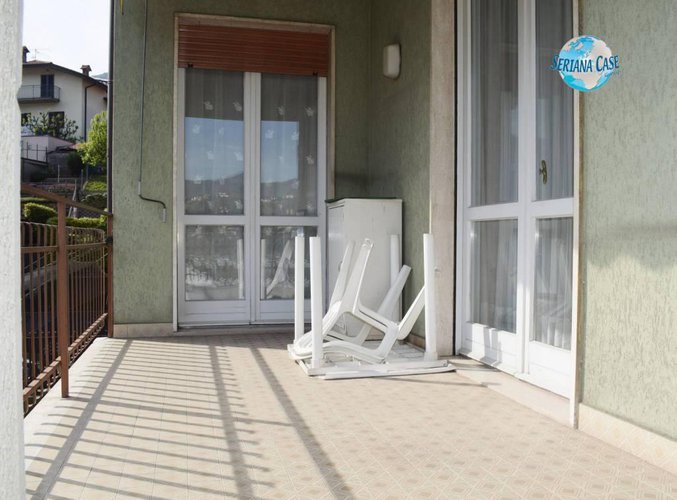 Quadrilocale in buono stato con tre terrazze vivibili! Nembro