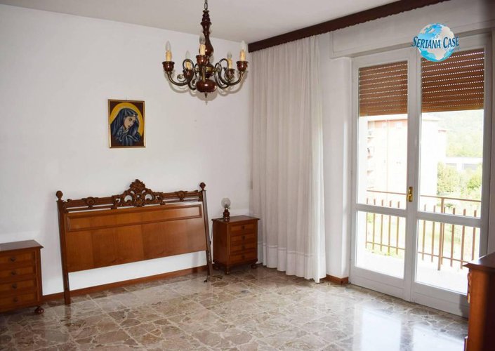 Quadrilocale in buono stato con tre terrazze vivibili! Nembro