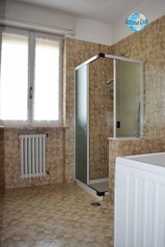 Quadrilocale in buono stato con tre terrazze vivibili! Nembro