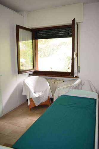 Graziosa villetta a schiera con giardino privato e box Albino
