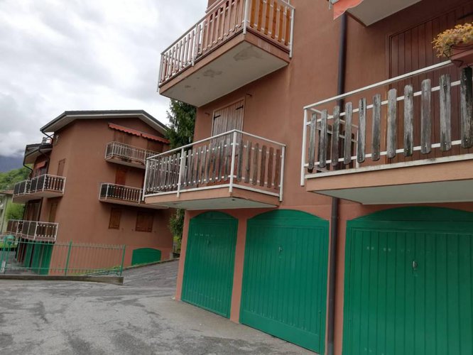 GORNO, TRILOCALE ARREDATO Gorno