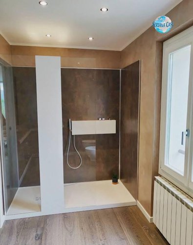 Villa singola con piscina immersa nel verde Albino