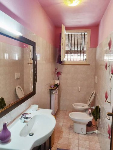 Porzione di casa/cielo terra completamente ristrutturata Pradalunga