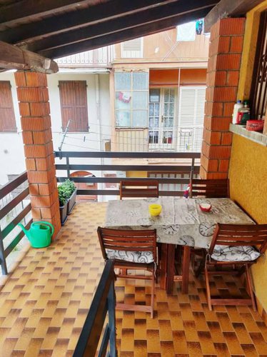 Porzione di casa/cielo terra completamente ristrutturata Pradalunga