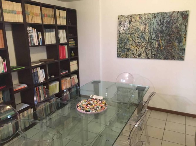 Via Tiraboschi ufficio occasione € 119.000