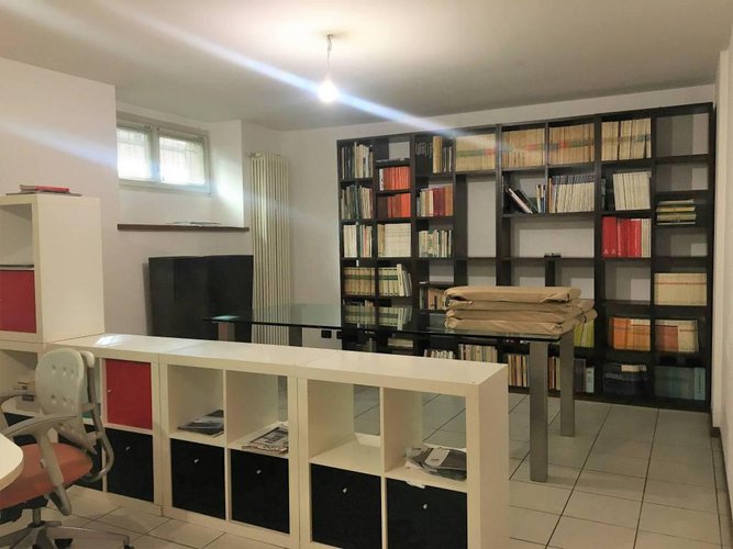 Via Tiraboschi ufficio occasione € 119.000 Bergamo