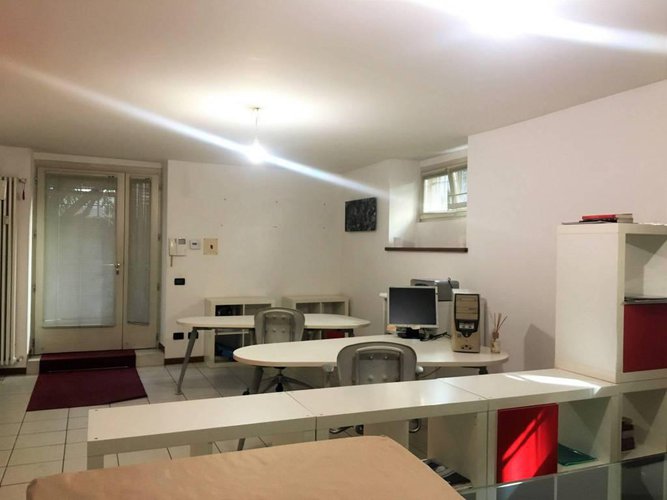 Via Tiraboschi ufficio occasione € 119.000 Bergamo