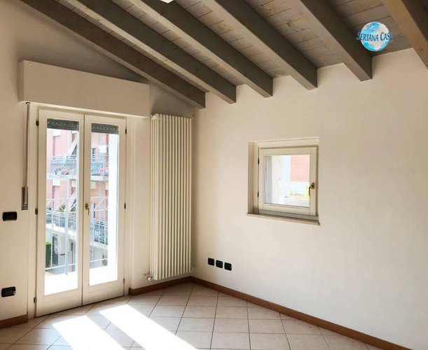 Trilocale completamente ristrutturato con doppi servizi Torre Boldone