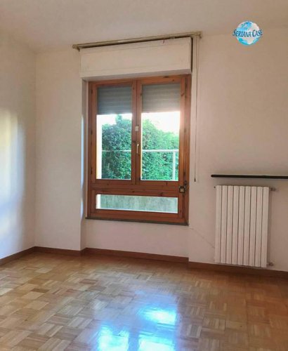 Trilocale con doppi servizi, giardino e box Torre Boldone