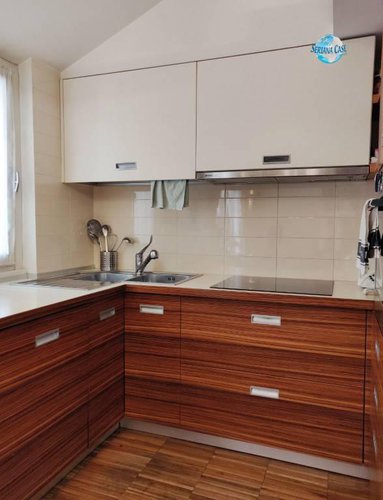 Trilocale finemente ristrutturato, terrazzo vivibile e box Nembro