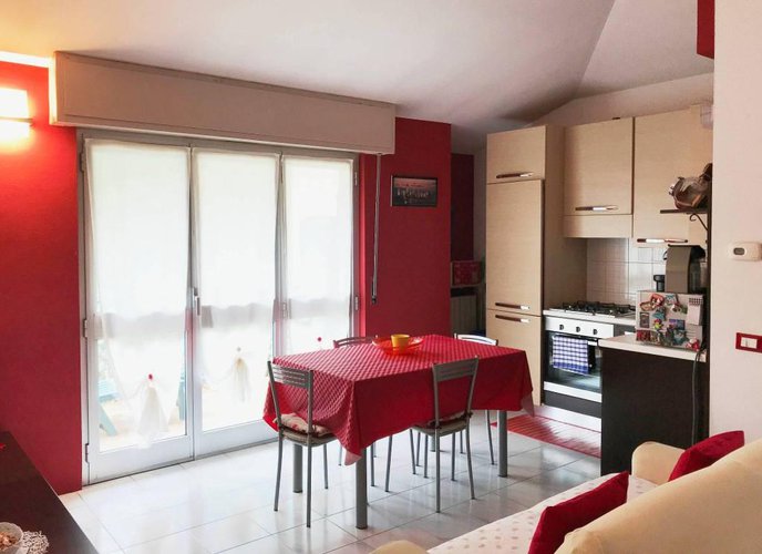 Graziosi bilocale arredato completo di cantina Albino