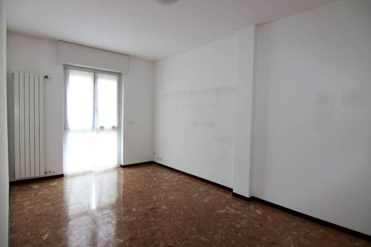 Santa Caterina bilocale piano alto con ascensore Bergamo