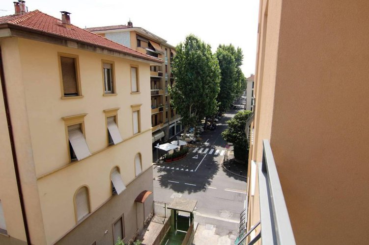 Santa Caterina bilocale piano alto con ascensore Bergamo