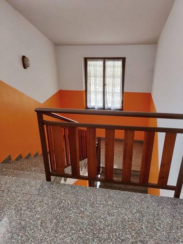 Trilocale all'ultimo piano di 110mq, ristrutturato! Cene