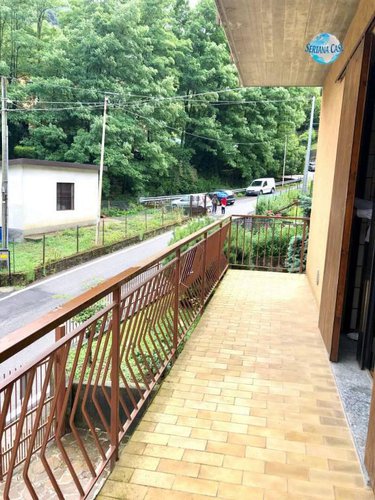 Graziosa villa singola con giardino e terreno di proprietà Pradalunga