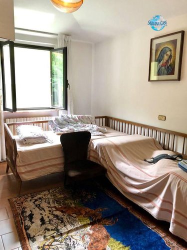 Graziosa villa singola con giardino e terreno di proprietà Pradalunga