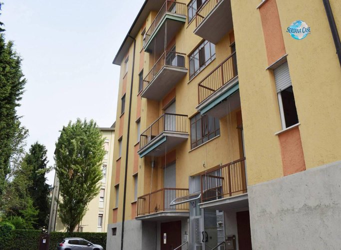 Trilocale di 85 ma con box e cantina, da ristrutturare Torre Boldone