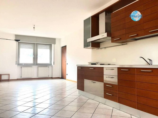 Grazioso trilocale con box, prezzo introvabile! Albino