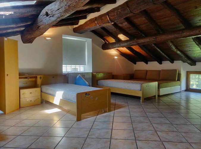 Trilocale con doppi servizi, abitabile subito Albino