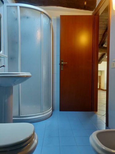Trilocale con doppi servizi, abitabile subito Albino