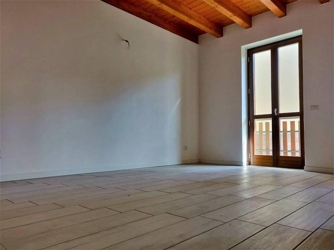 Bilocale completamente ristrutturato in ogni dettaglio Pradalunga