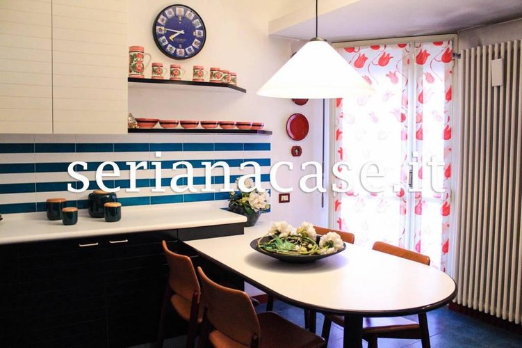 Quadrilocale di 195mq con terrazza vivibile e box doppio Nembro